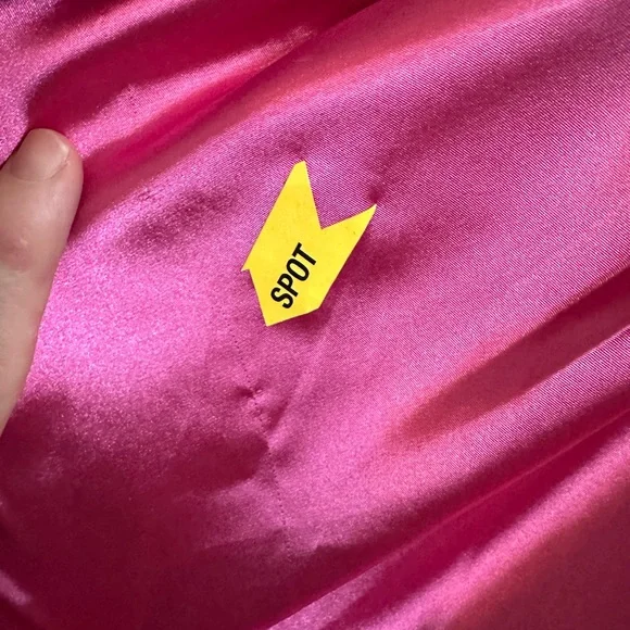 MORE TO COME Dress Size Medium - Picture 3 of 7